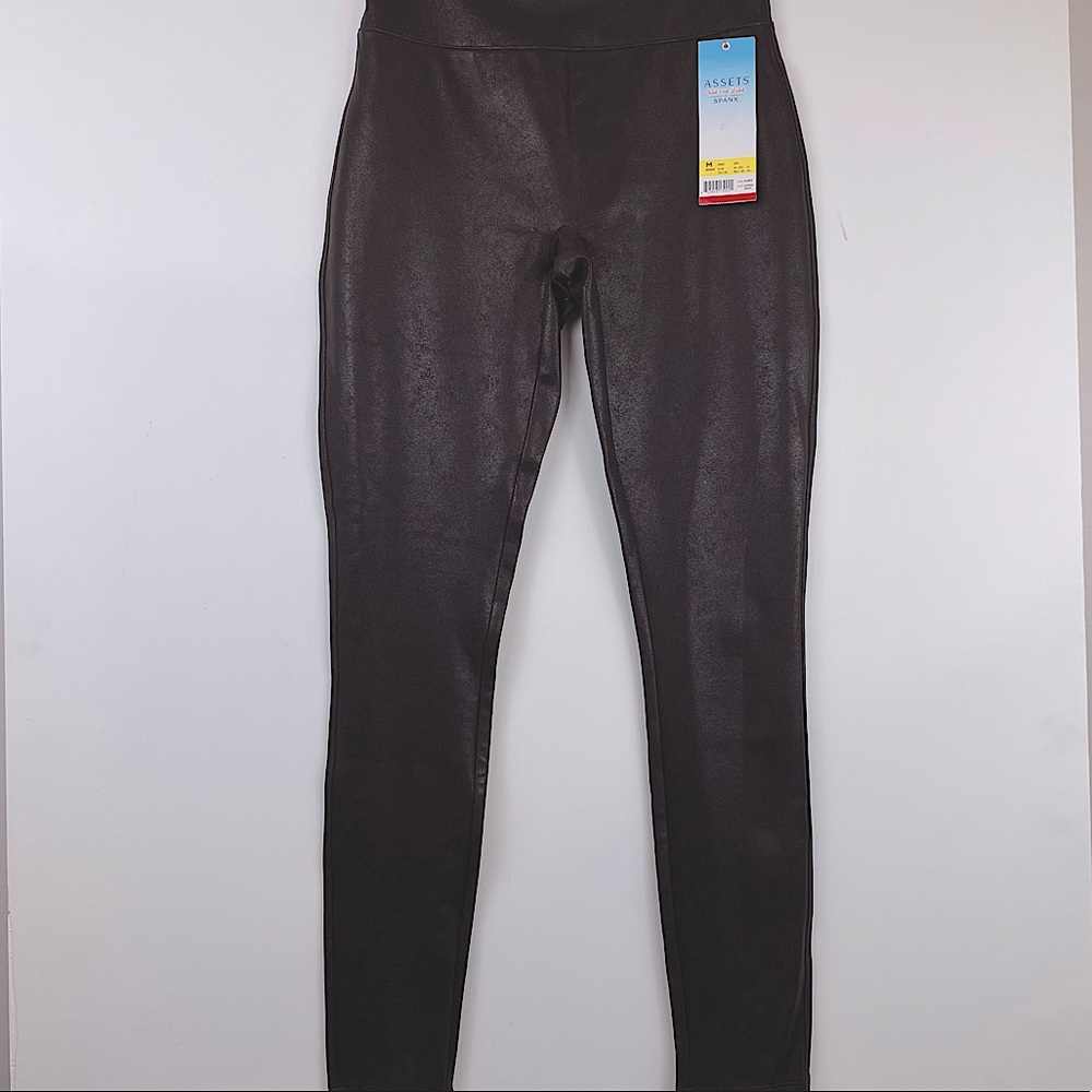 NWT Assets Red Hot Label By Spanx